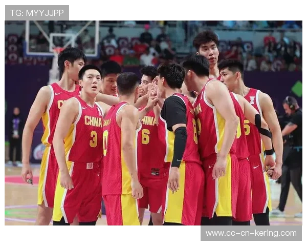 CBA 比赛中出现史诗级抢断上演快攻高潮