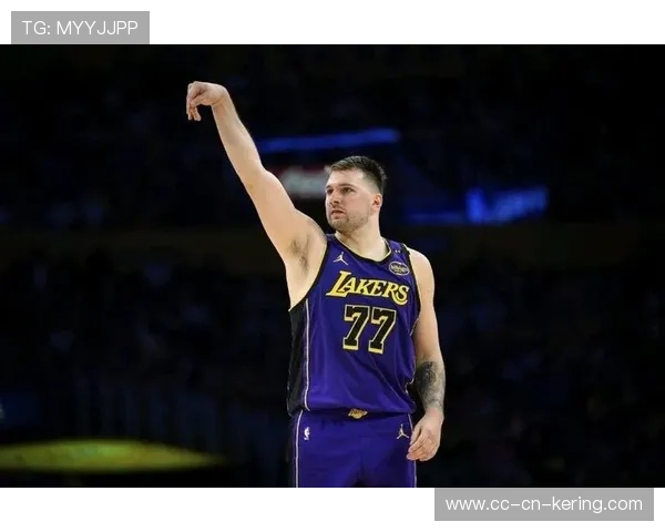 东契奇罚球稳稳命中，独行侠在主场再下一城